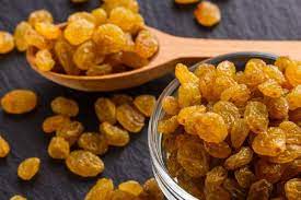 wellhealthorganic.com:easy-way-to-gain-weight-know-how-raisins-can-help-in-weight-gain