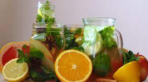 wellhealthorganic.com:detox-water-works-in-reducing-weight