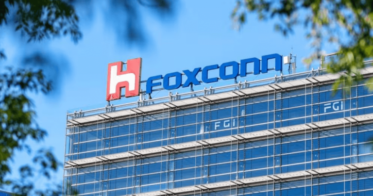 Foxconn Q2 Yoy 40.9b Yoy 1b