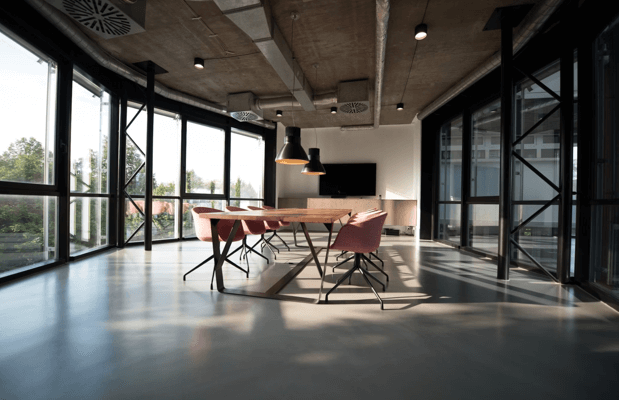 Best Tables for an Office Space - Balance Style and Function