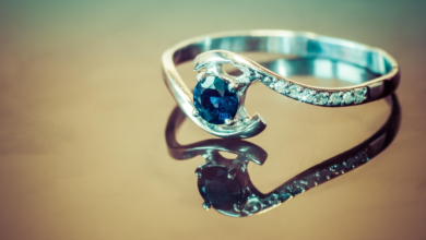 People Are Starting to Choose Sapphires Over Diamonds