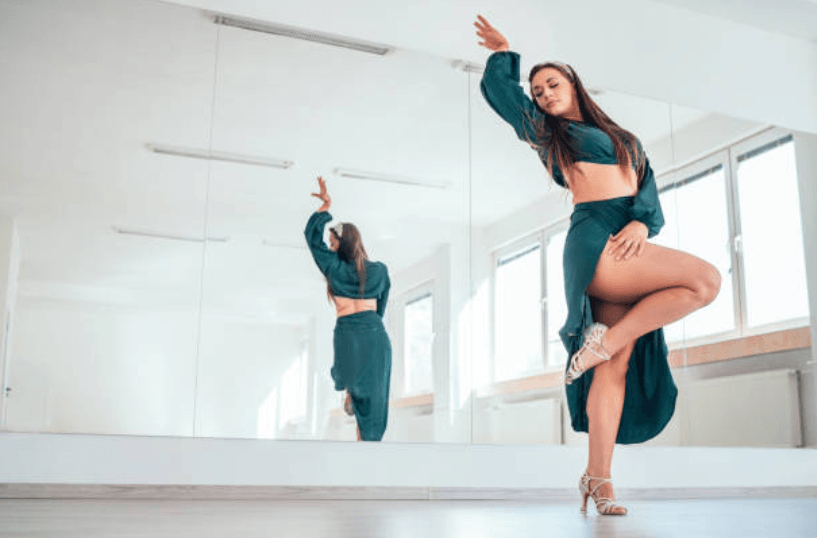 Why Dance Mirrors for Studio Spaces Are Essential for Performance Training