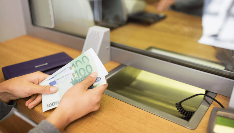 Top 10 Currency Exchange Choices for First-Time Visitors to Phuket